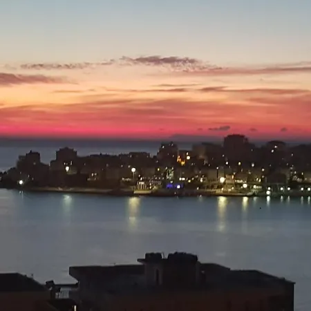 Katherina * Sarandë